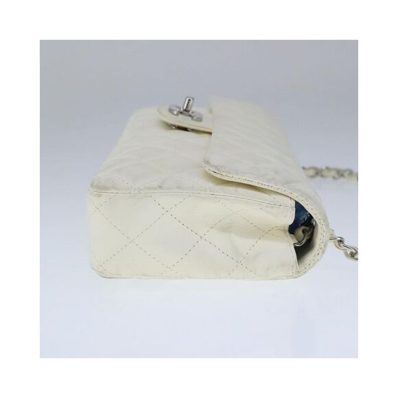 Pre Loved CHANEL Matelasse Chain Shoulder Bag Lamb Skin White Silver CC Auth - Picture 3 of 8